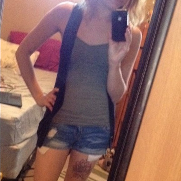 Long black button up cotton vest - Picture 8 of 9